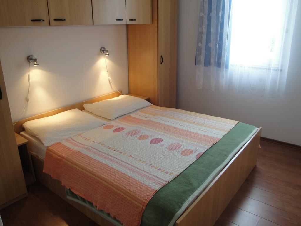Apartments Skender Čižići Habitación foto
